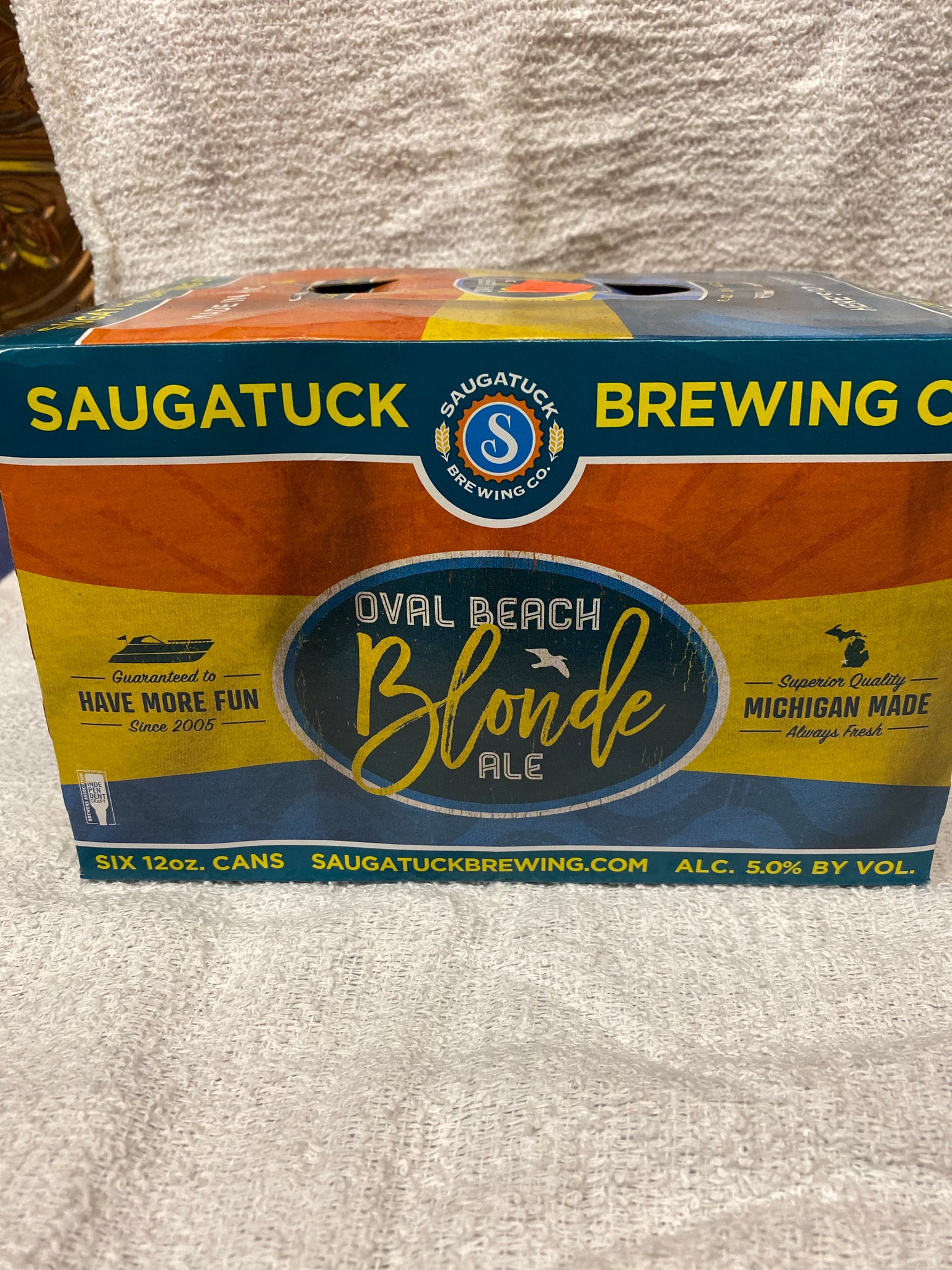 Oval Beach Blonde Ale 6pk
